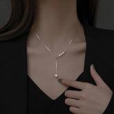 Simple Elegant Pearl Pendant Necklace in 925 Sterling Silver: Silver