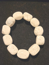 Howlite Gemstone Beaded Bracelet