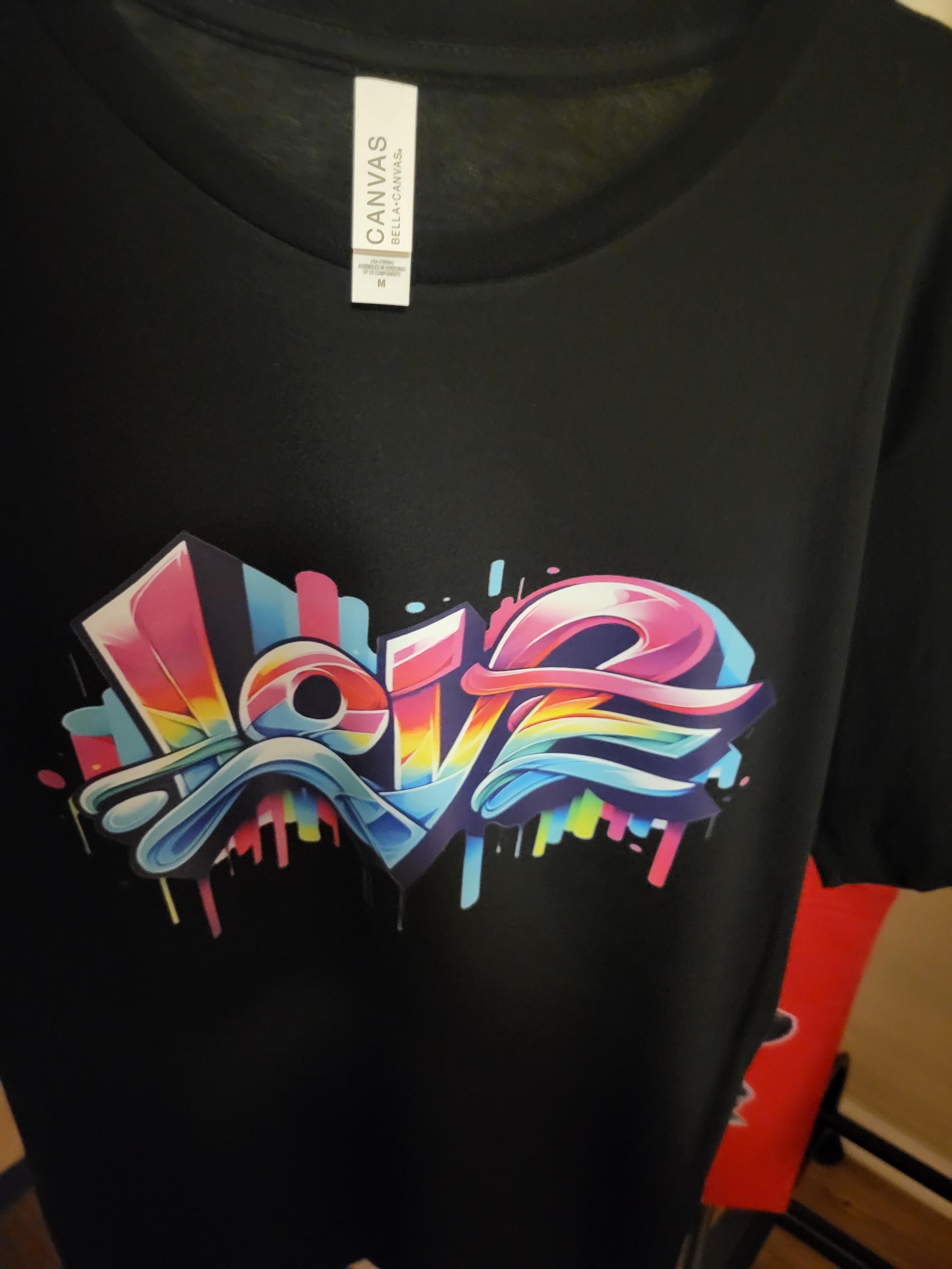 Graffiti Love Custom T-shirt/ Unisex