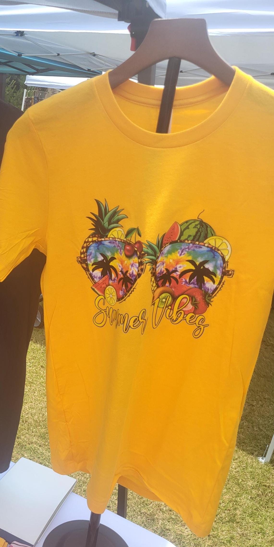 Summer Vibes, custom hand pressed t-shirt, women owned, totes